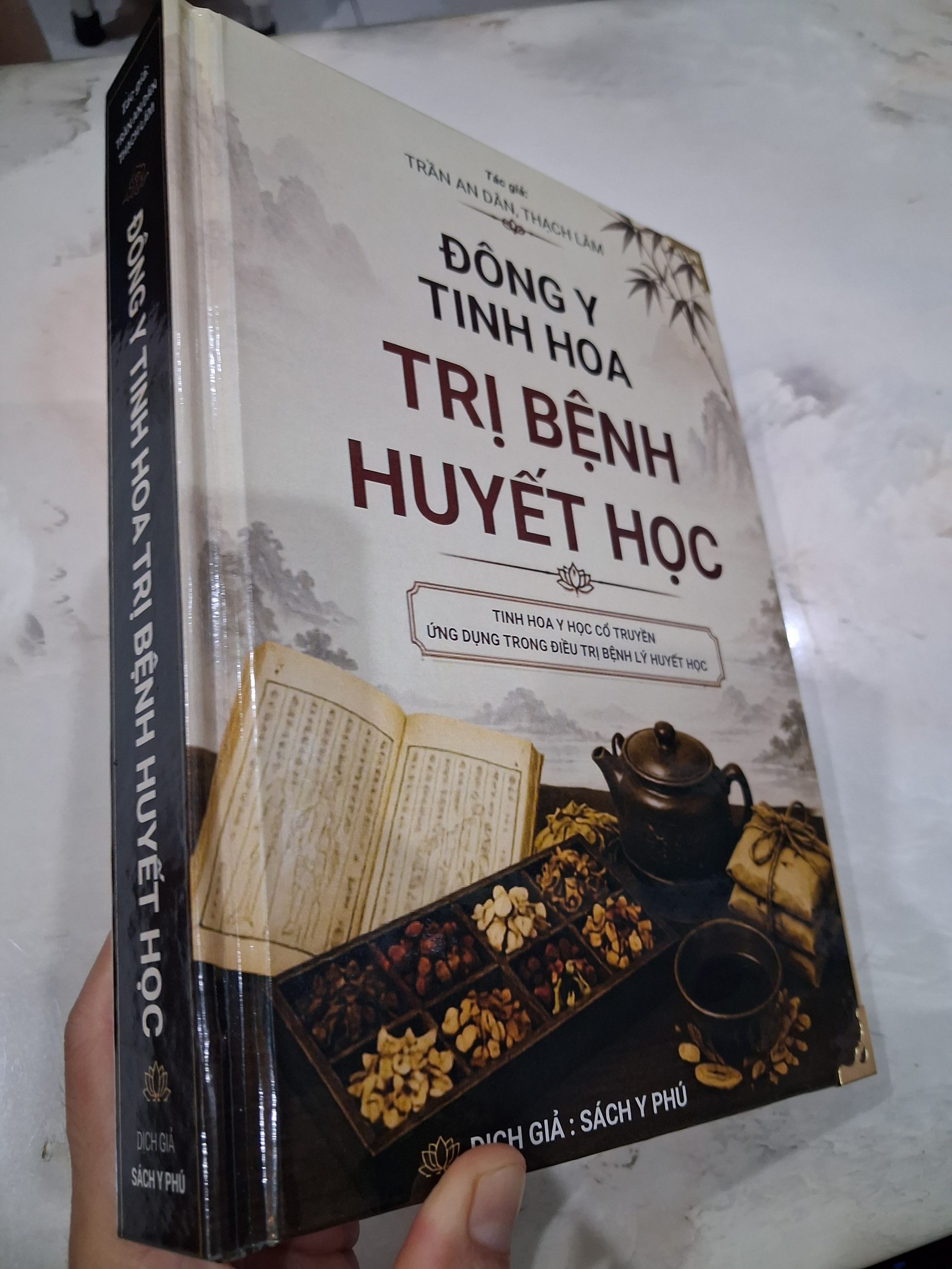 Đông Y Tinh Hoa Trị Bệnh Huyết Học